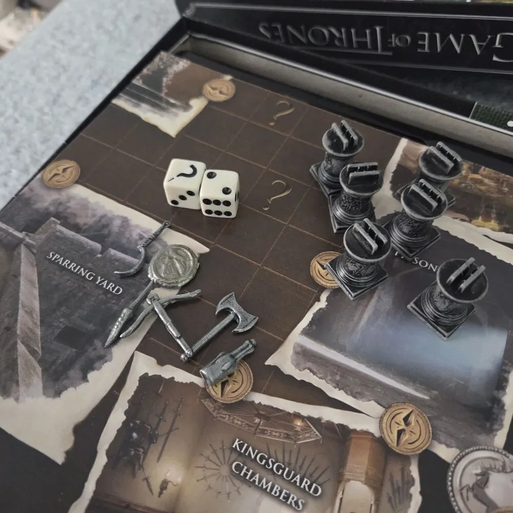 CLUE Game of Thrones Board Game HBO USAopoly 2016 Complete? 2-Sided Board